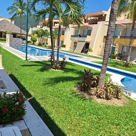 Villas La Palma Diamante 3Br